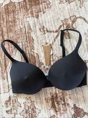 NWT Ultimate Collection nipple bra
